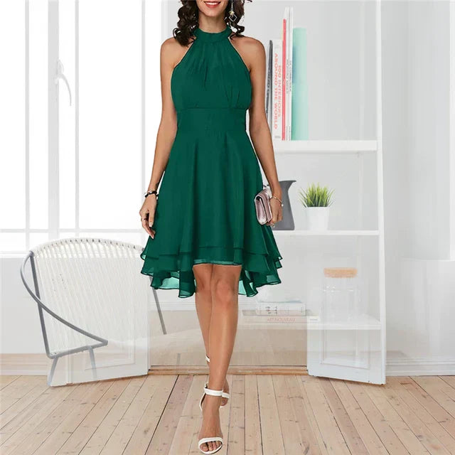 Alejandria - Ein apartes, rückenfreies Kleid