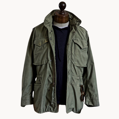 Leiara | Damenjacke mit künstlerischem Druckdesign