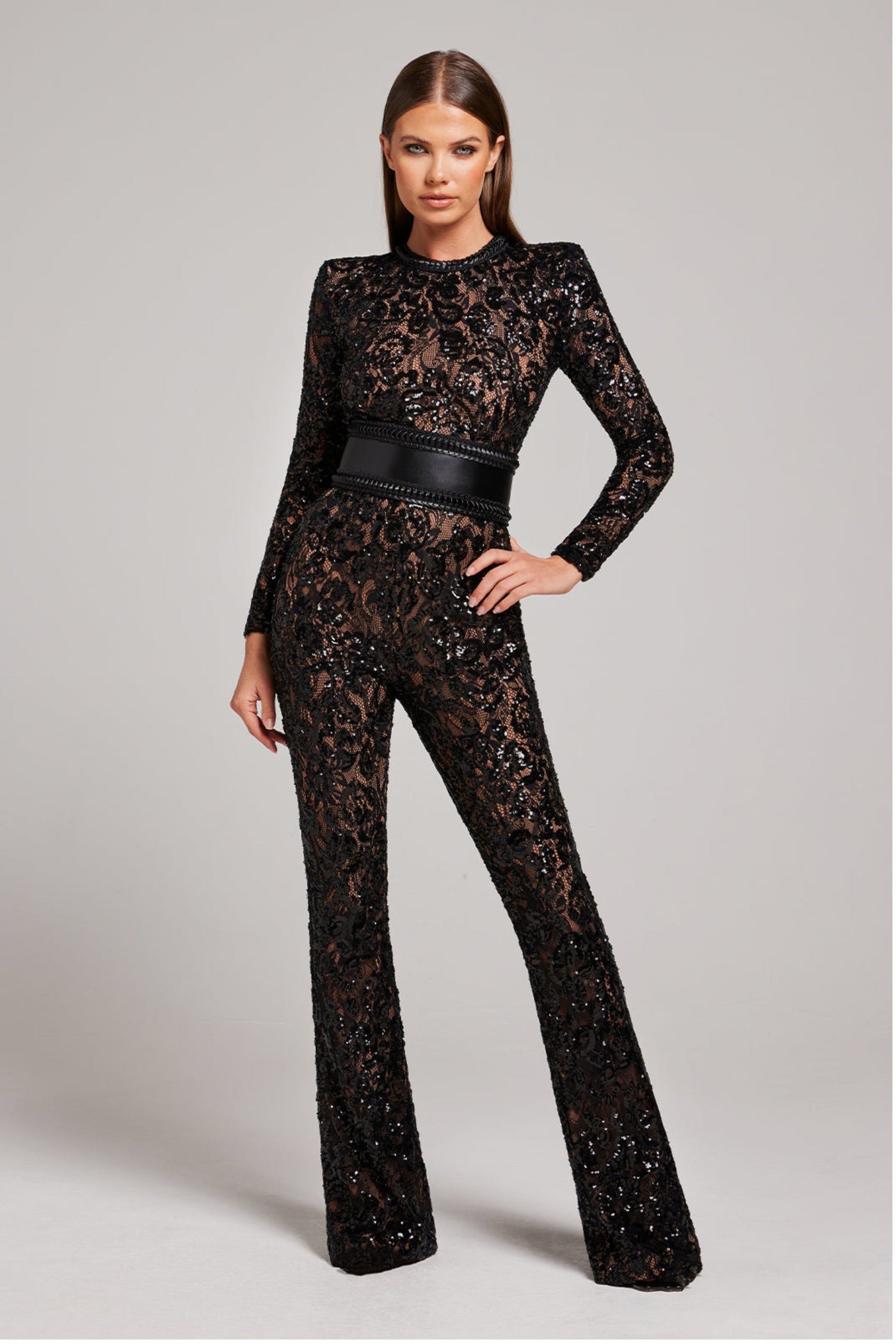 Spitzen-Jumpsuit | Elegant & Verführerisch | Figurbetonter Schnitt