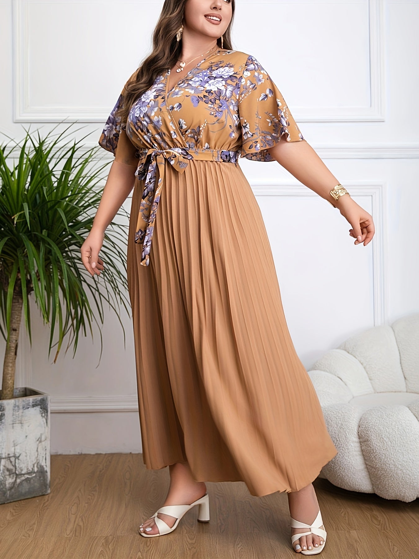 Isabella | Plus Size Tailliertes Kleid