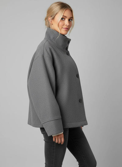 Olga | Kurze Damenjacke mit Stehkragen