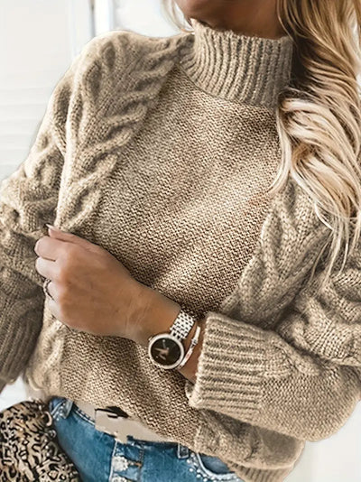 Damen-Rollkragenpullover im femininen Stil -Beatrix