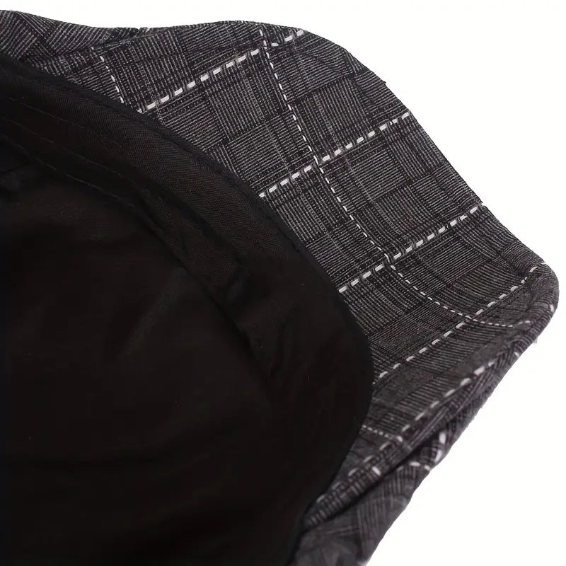 Checklyn – Stilvolle Mütze Mit Karomuster