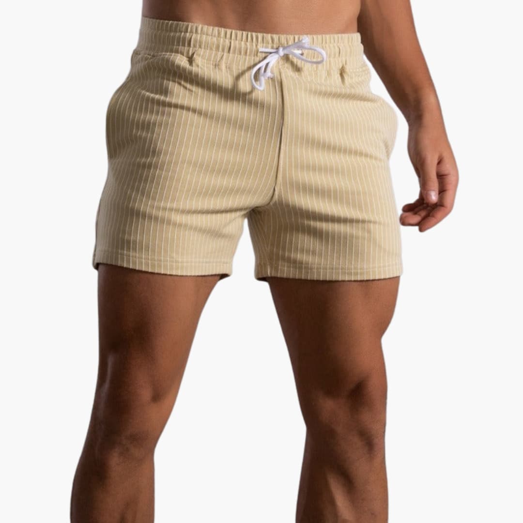 Gestreifte Shorts mit Kordelzug - für Herren im Sommerstil