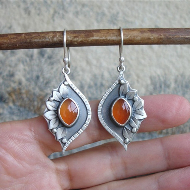 Orange Boho Ohrringe mit Kristallen
