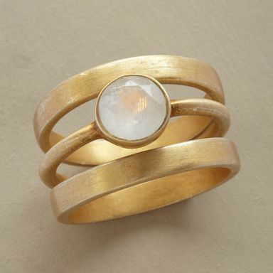 Vintage Gold™ – Eleganter Ring mit Intarsien und Mondstein