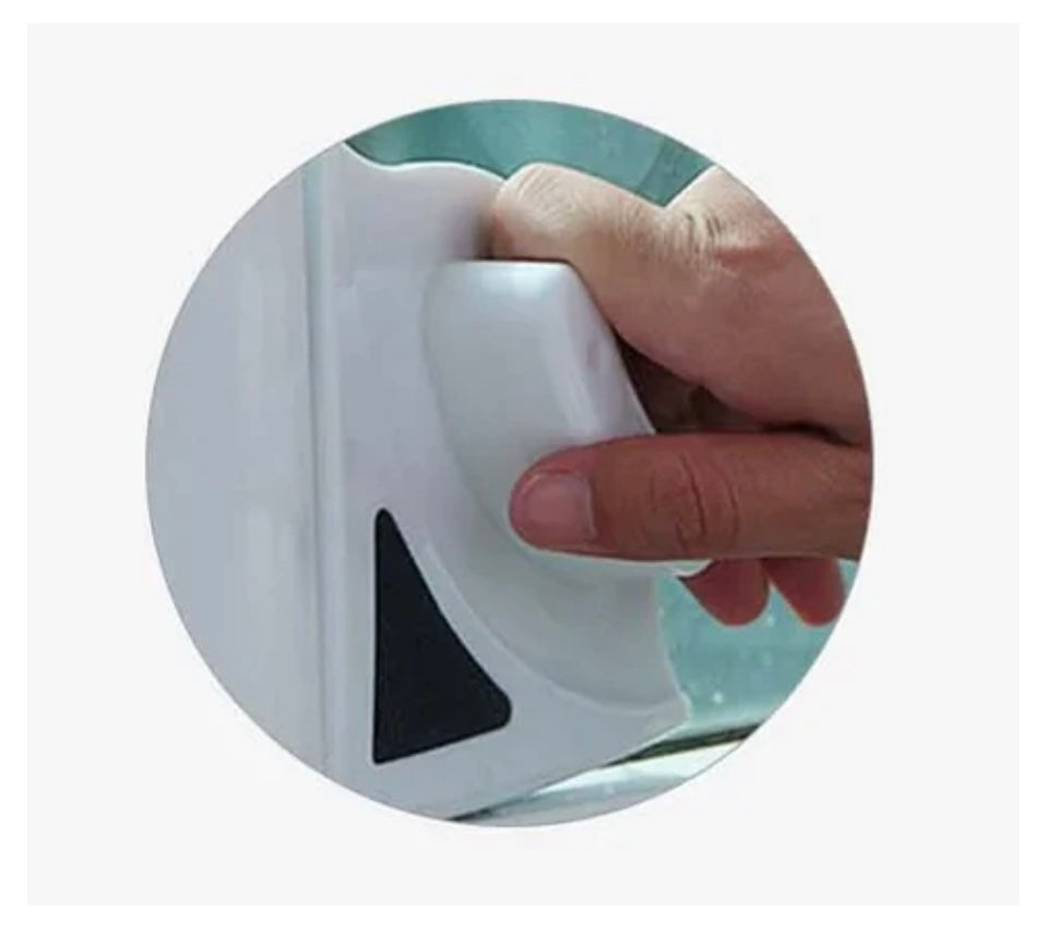 MagicClean™ – Magnetischer Glasreiniger