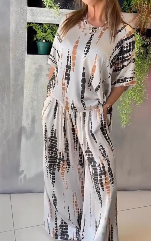 Aubrey™ - Lässiges Zweiteiliges Satin Kostüm mit Rundhalsausschnitt