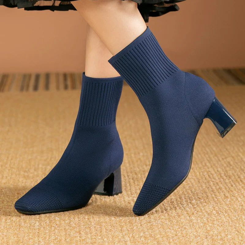 Sock Boots mit Blockabsatz | Strickdesign | Elegante Silhouette