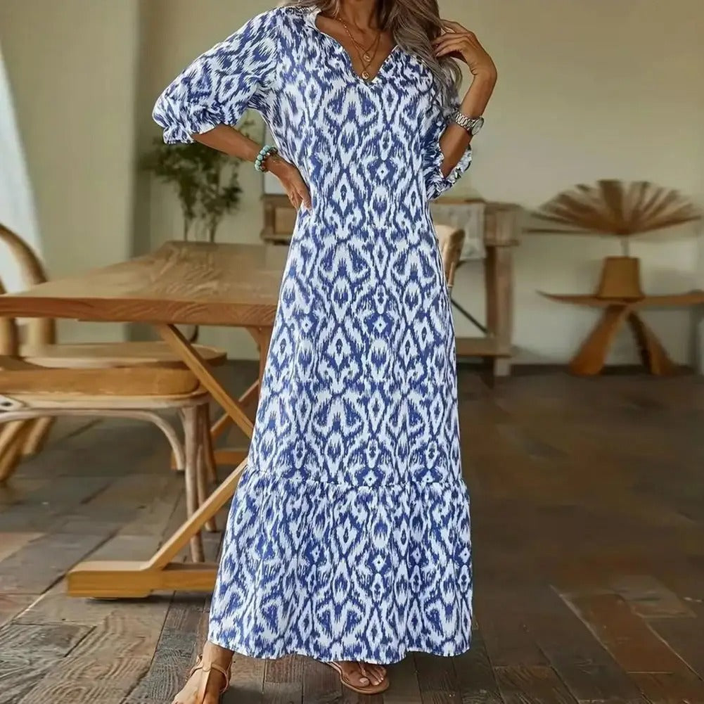 Sommerkleid mit V-Ausschnitt