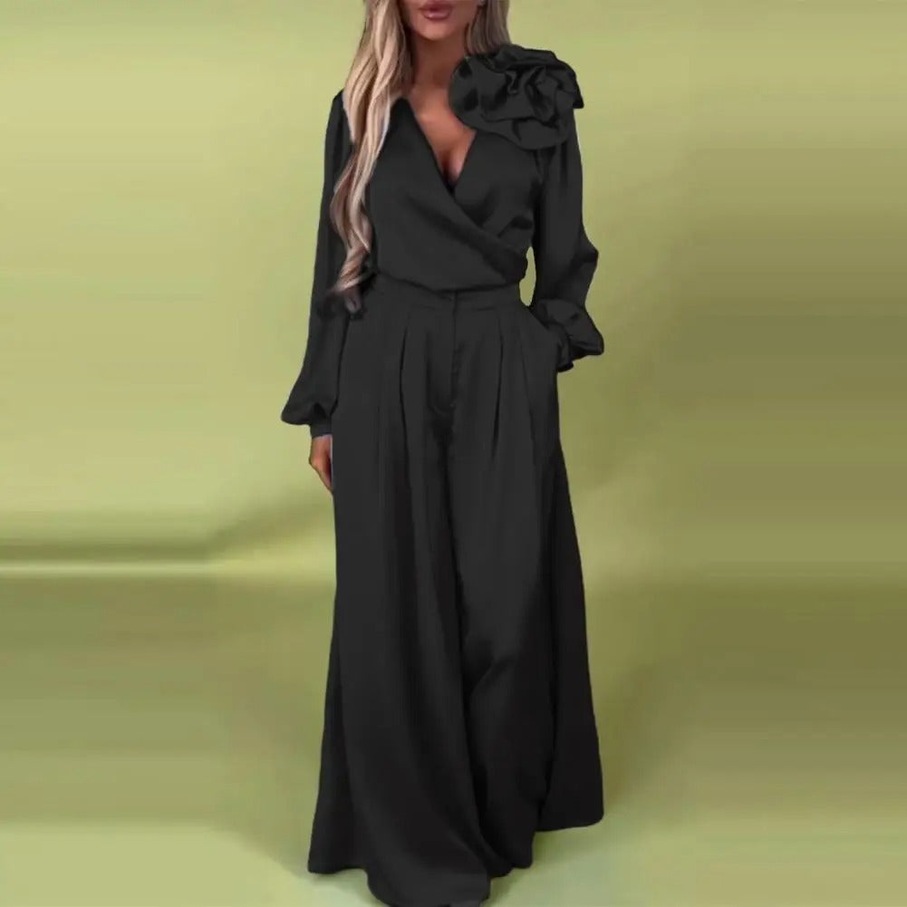 Eleganter Jumpsuit mit Blütendetail | Weiblich & Ausdrucksstark | Perfekt für Events