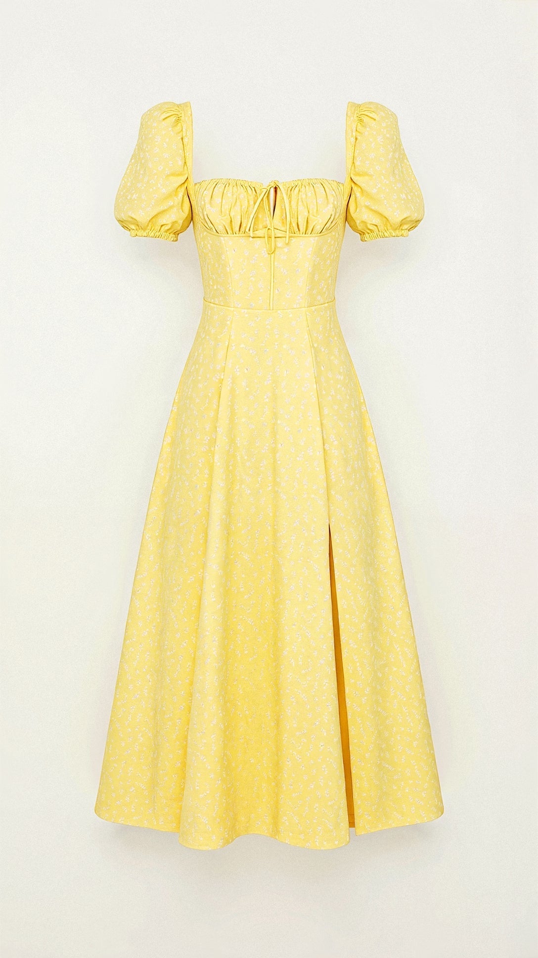 Evea - Schickes Midi-Kleid mit quadratischem Ausschnitt