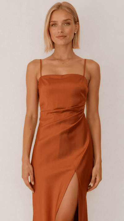 Jodie - Enges Kleid mit Spaghetti-Trägern, Beinschlitz