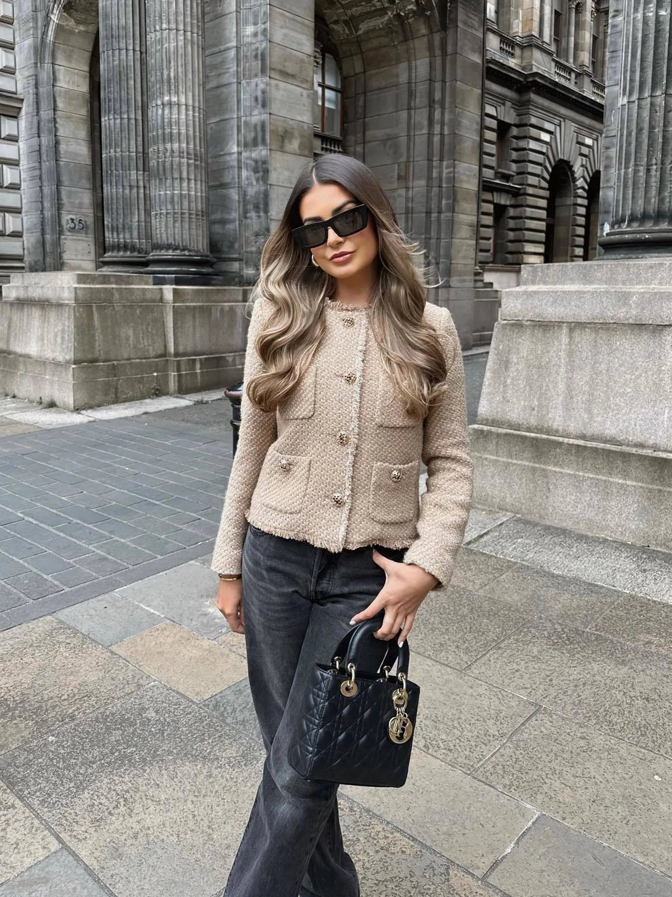 Damen Tweed Blazer mit Knöpfen – Eleganter Kurzblazer im klassischen Design