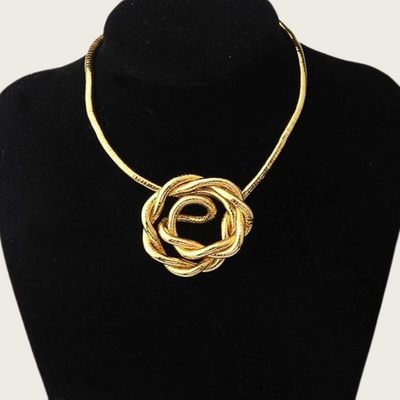 Daphne™ Statement-Kette mit kunstvollem Knoten-Design