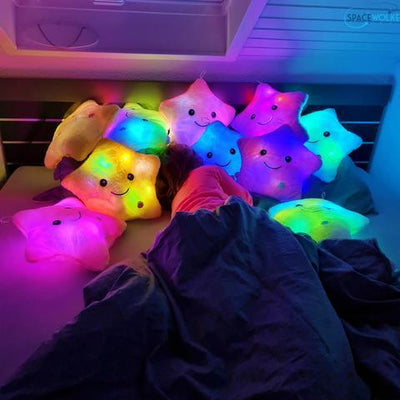 SleepyGlow™ | Kuscheliges Kissen, Kopfkissen und Nachtlicht in einem